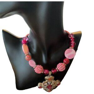 Erica Lyon pink sea bead and fuchsia Charmed Pendant Choker